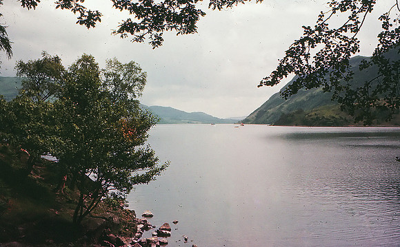 Ullswater rom Glencoyne Woods Ektachrome 58